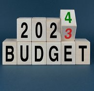 La loi de finances 2024, particuliers et dirigeants